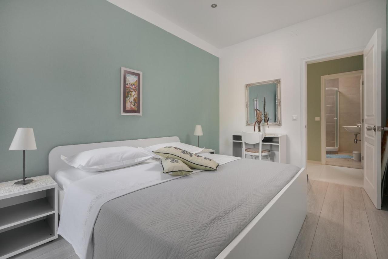 פודגורה Apartmani Dijana מראה חיצוני תמונה