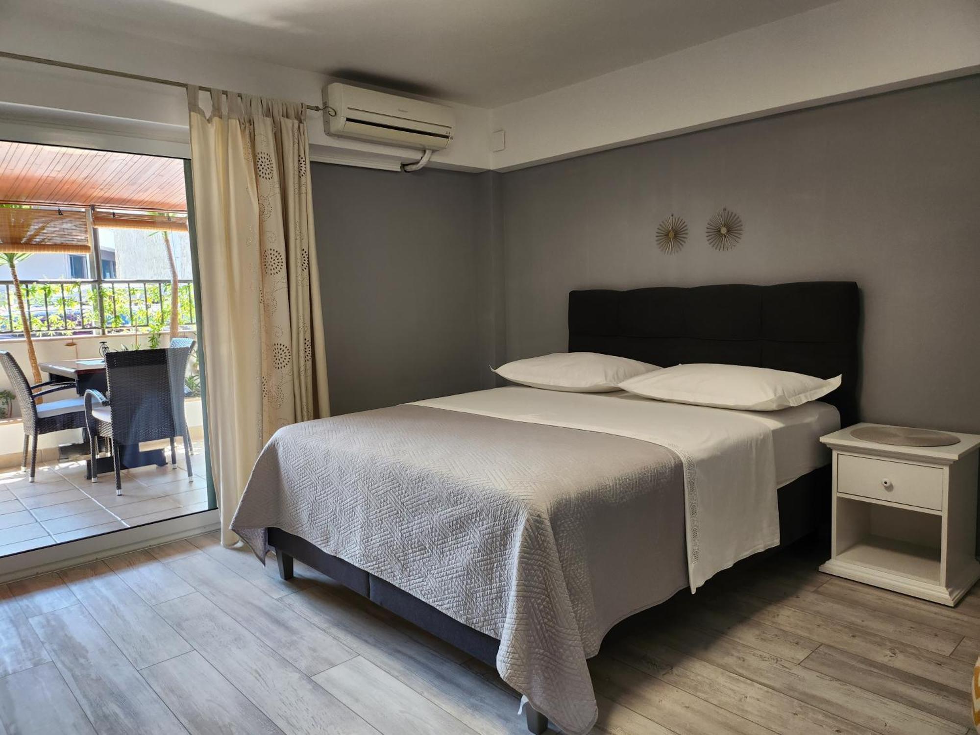 פודגורה Apartmani Dijana מראה חיצוני תמונה