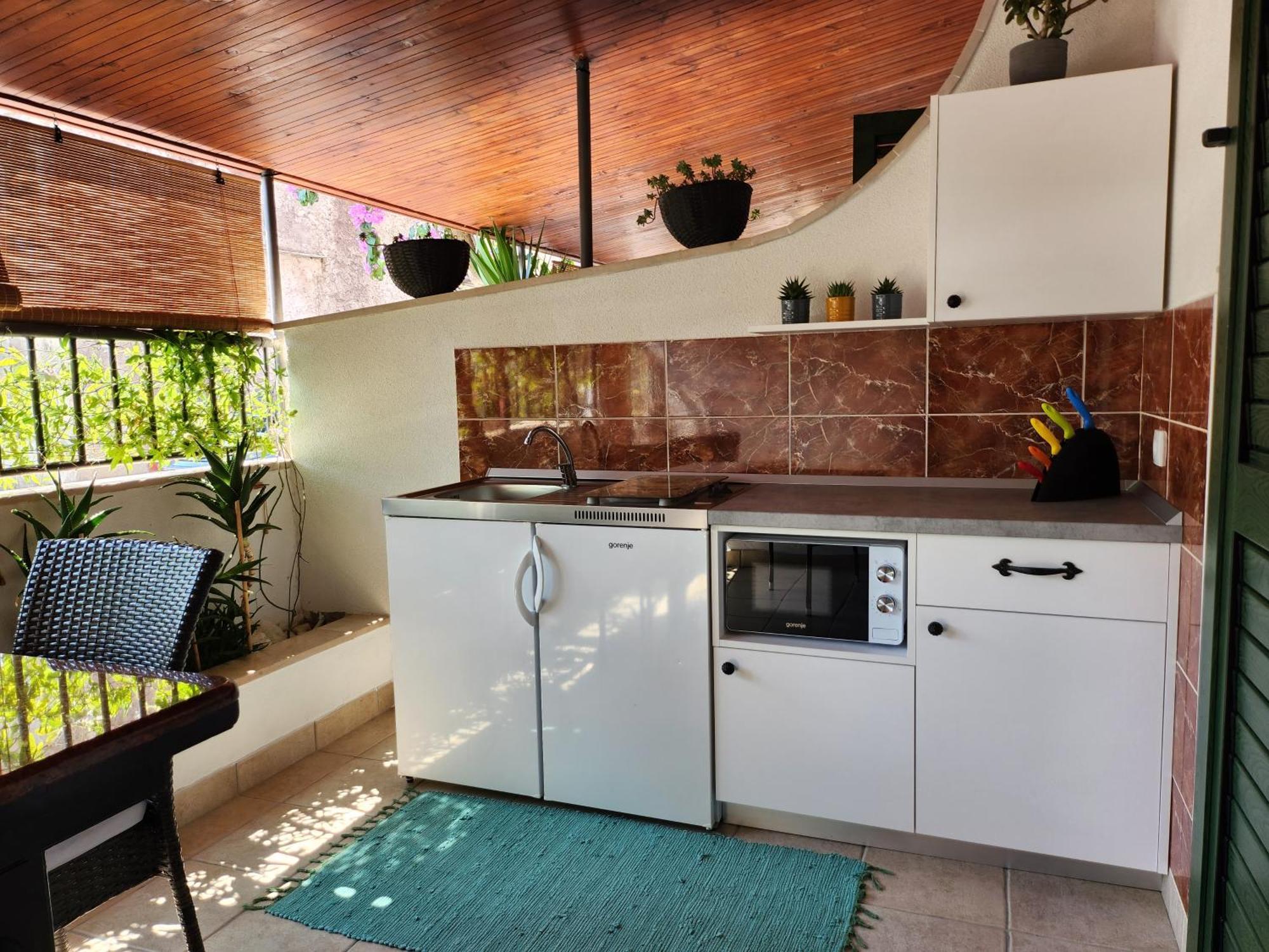 פודגורה Apartmani Dijana מראה חיצוני תמונה