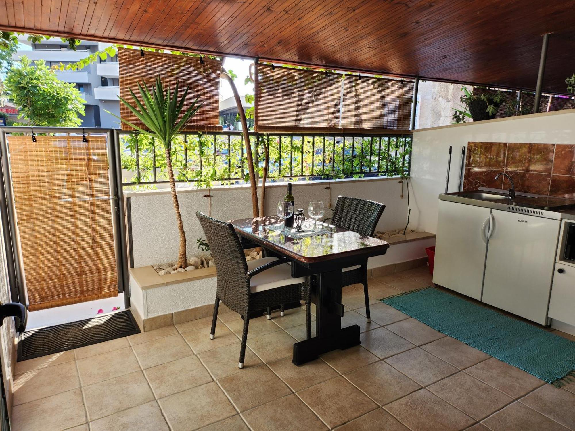 פודגורה Apartmani Dijana מראה חיצוני תמונה